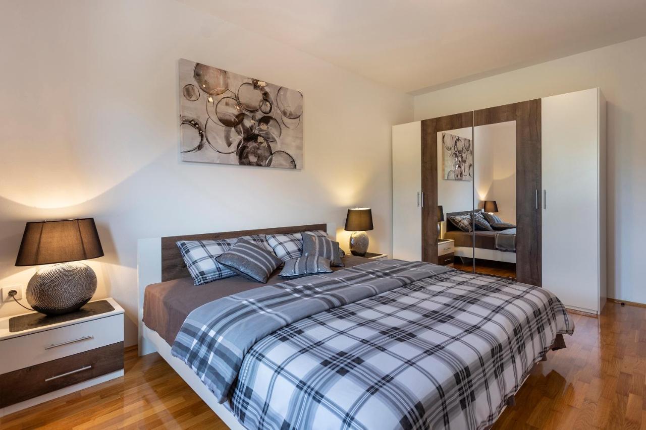 Apartmani Karoca 3 Pola Esterno foto